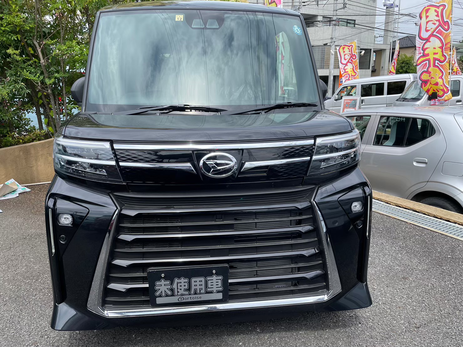ダイハツ タント カスタムX ブラックマイカメタリック LA650S